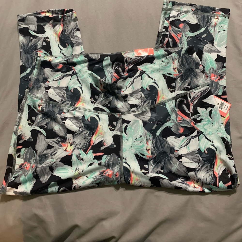 Zelos Workout Capri Pants